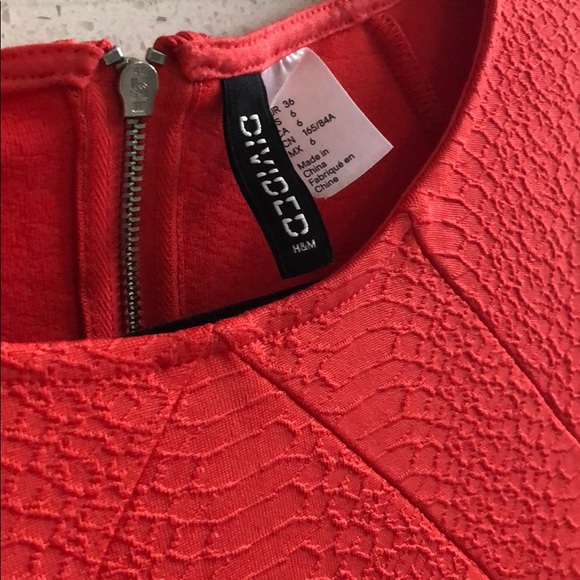 H&M Coral Form Fitting Dress - Picture 2 of 3